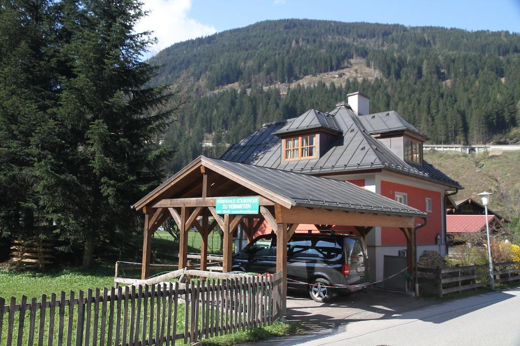 Villa Schnuck - Das Rote Ferienhaus Бад-Гаштайн Екстер'єр фото
